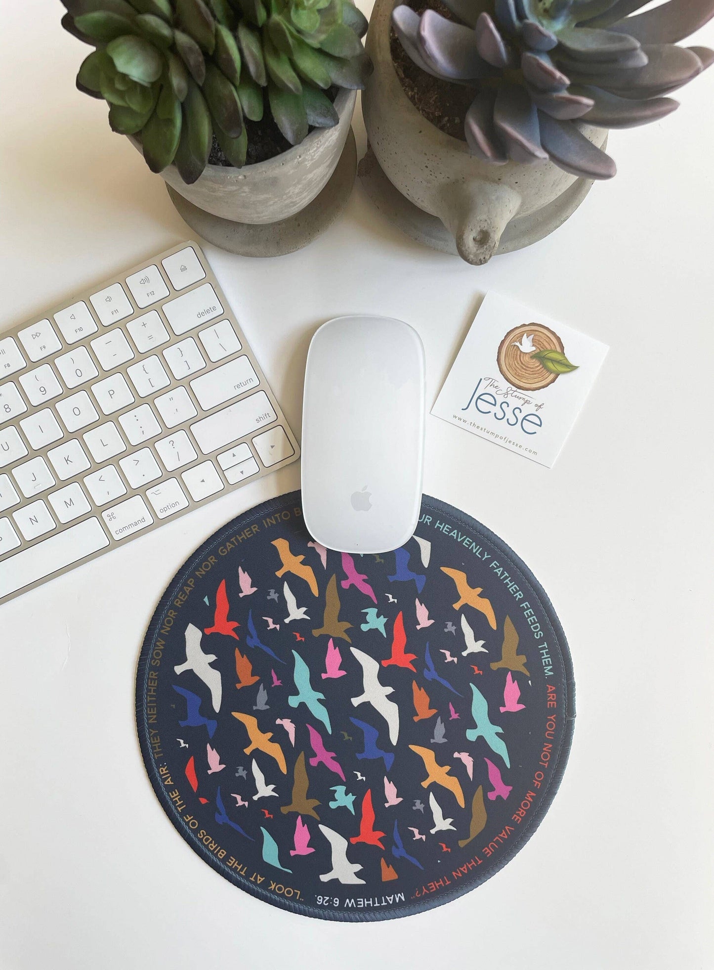 Look at the birds of the Air Mouse Pad