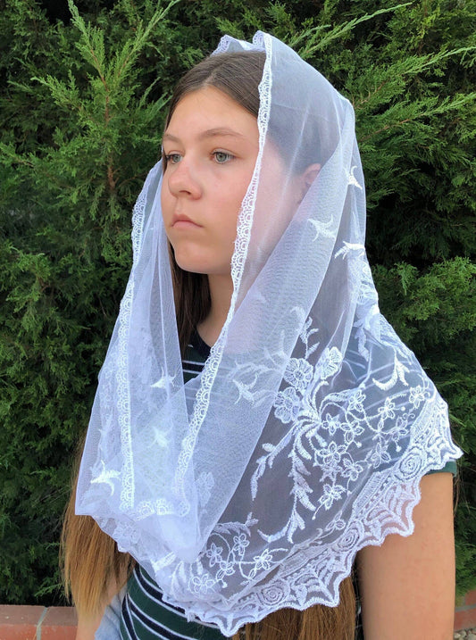 St. Veronica Infinity Church Veil WHITE  (22" x 18")